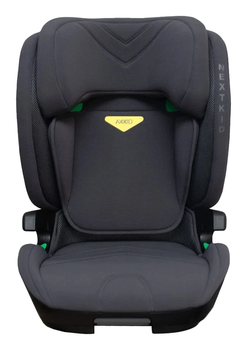 Axkid Nextkid bältesstol i Cloud Grey sedd framifrån med nackstödet i lägsta läge, kompakt profil