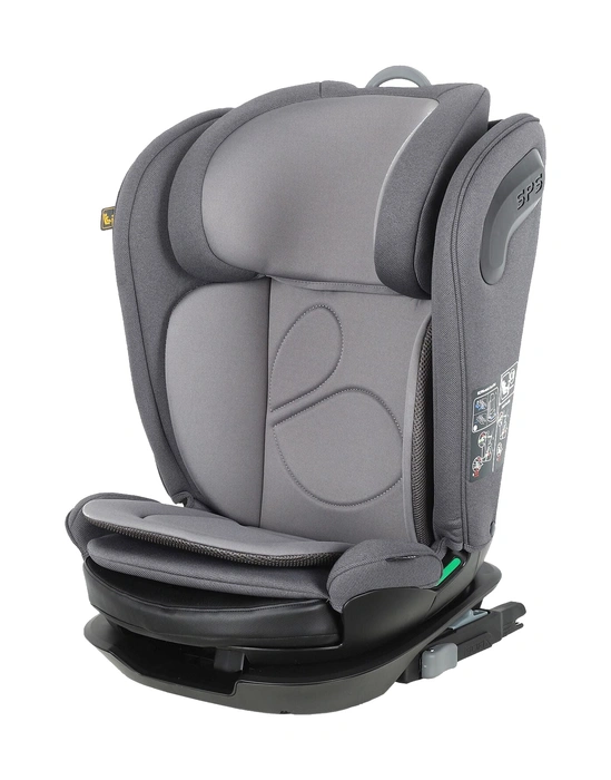 Beemoo Reform ISOFIX bältesstol i Mineral Grey sedd snett framifrån med synlig stoppning och ISOFIX-bas